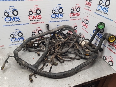 New Holland T7.200 Frame Under Cab Range Command Transmission Wiring Loom - Кабели/ Провода для Тракторов: фото 1 New Holland T7.200 Frame Under Cab Range Command Transmission Wiring Loom - Кабели/ Провода для Тракторов: фото 1