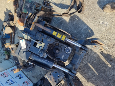 New Holland T7.270, T7.260, T7.245 Front Linkage And Pto Kit 84563626 - Подвеска: фото 1 New Holland T7.270, T7.260, T7.245 Front Linkage And Pto Kit 84563626 - Подвеска: фото 1