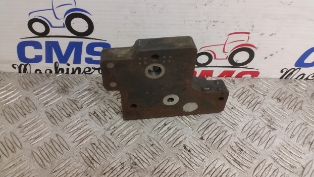 New Holland T7, T7000, Tm Series, T7040, Tm190 Hydraulic Valve Plate 5190710 - Гидравлический клапан для Тракторов: фото 1 New Holland T7, T7000, Tm Series, T7040, Tm190 Hydraulic Valve Plate 5190710 - Гидравлический клапан для Тракторов: фото 1