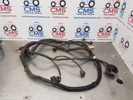 New Holland T7040, T6000, T7000 Front Light Wiring Loom 87658132, 87329727 - Кабели/ Провода: фото 1 New Holland T7040, T6000, T7000 Front Light Wiring Loom 87658132, 87329727 - Кабели/ Провода: фото 1