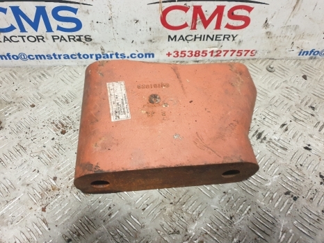 New Holland Tm Series Tm120, Tm140 Front Weight Frame Support Bracket 82016138 - Противовес для Тракторов: фото 1 New Holland Tm Series Tm120, Tm140 Front Weight Frame Support Bracket 82016138 - Противовес для Тракторов: фото 1