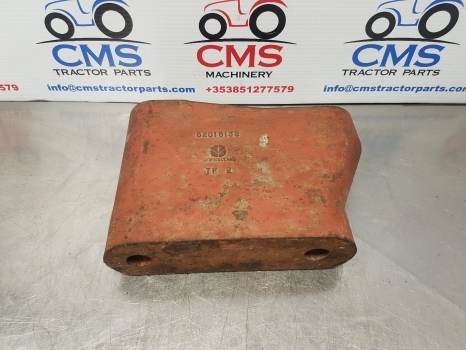 New Holland Tm Series Tm130, Tm140 Front Weight Frame Support Bracket 82016138 - Противовес: фото 1 New Holland Tm Series Tm130, Tm140 Front Weight Frame Support Bracket 82016138 - Противовес: фото 1