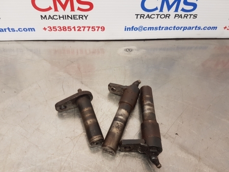 New Holland Ts115a, 7740,ts, 40 Ser Steering Cylinder Pin Pair 5142048, 5173252 - Рулевое управление для Тракторов: фото 1