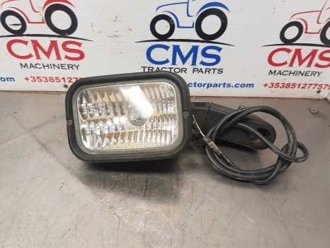New Holland Ts115a Work Lamp Light 82031084, 84313308 - Свет/ Освещение для Тракторов: фото 1 New Holland Ts115a Work Lamp Light 82031084, 84313308 - Свет/ Освещение для Тракторов: фото 1
