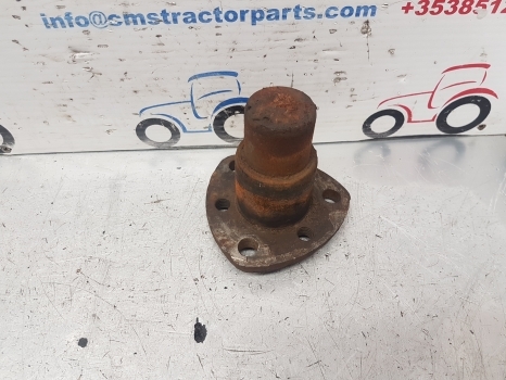 Same Deutz Lamborghini Rubin 120 Front Axle King Pin Lower 0.212.4337.0/10 - Передняя ось для Тракторов: фото 1 Same Deutz Lamborghini Rubin 120 Front Axle King Pin Lower 0.212.4337.0/10 - Передняя ось для Тракторов: фото 1