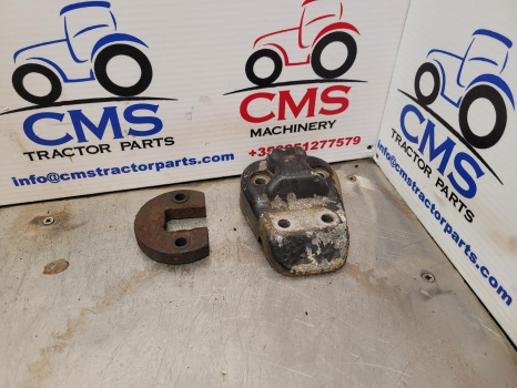 Valtra 6400 Draft Sensor Cover Shroud Kit V31341810, V31338110 - Гидравлика: фото 1 Valtra 6400 Draft Sensor Cover Shroud Kit V31341810, V31338110 - Гидравлика: фото 1