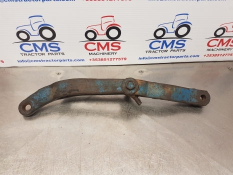 Ford 4000, 4110 Pick Up Hitch Drop Rod Arm Lhs 81812800, 87769123 - Запчасти для Сцепных устройств: фото 1