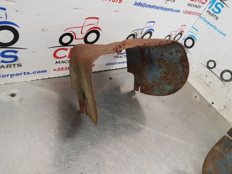 Ford 4600, 6600, 4000, 5000, 7000 Pto Guard Dcpn7470a, Cfpn7470a, 83927054 - Запчасти для Тракторов: фото 1 Ford 4600, 6600, 4000, 5000, 7000 Pto Guard Dcpn7470a, Cfpn7470a, 83927054 - Запчасти для Тракторов: фото 1