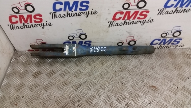 Ford Leveling Box Fork. Lenght 545 Mm. Please Check By Photos. - Запчасти для Тракторов: фото 1 Ford Leveling Box Fork. Lenght 545 Mm. Please Check By Photos. - Запчасти для Тракторов: фото 1