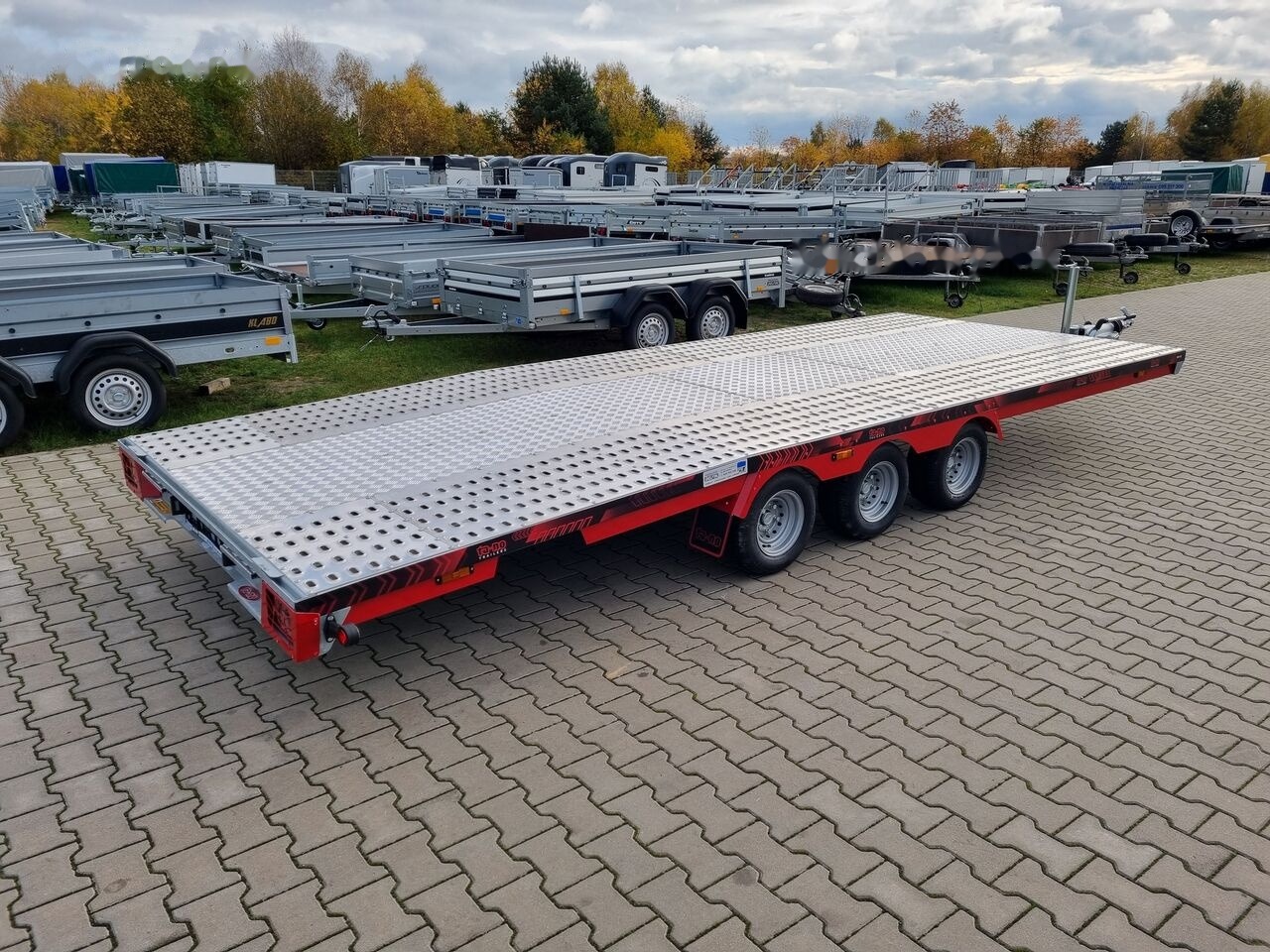TA-NO Scorpio 55 PREMIUM 3 axle car trailer 5,5m alu floor 3500kg GVW - Прицеп-автовоз: фото 3 TA-NO Scorpio 55 PREMIUM 3 axle car trailer 5,5m alu floor 3500kg GVW - Прицеп-автовоз: фото 3