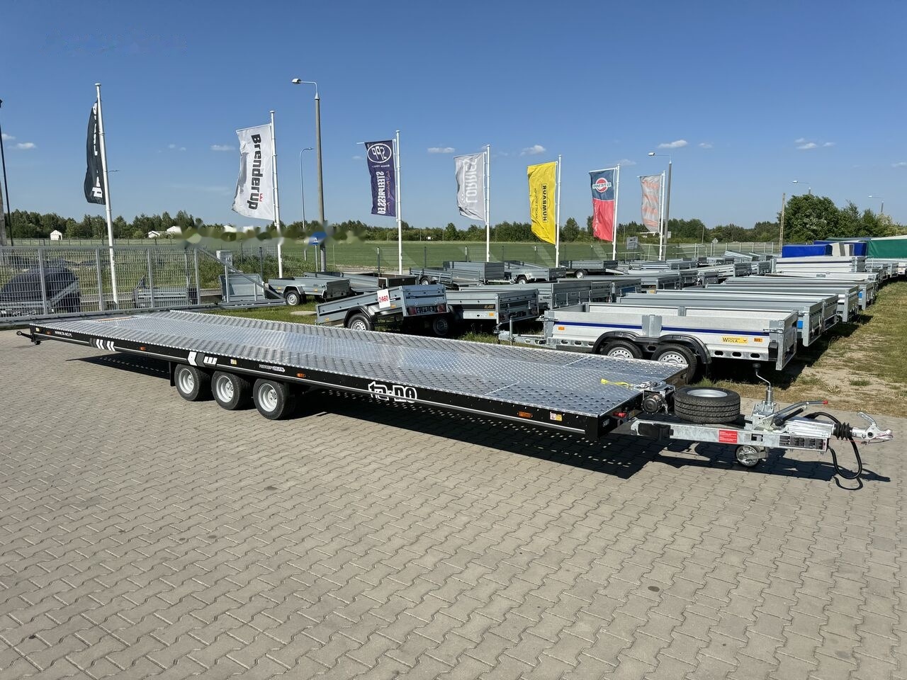 TA-NO TRIO 35.85 FT PREMIUM trailer for 2 cars black coated - Прицеп-автовоз: фото 1 TA-NO TRIO 35.85 FT PREMIUM trailer for 2 cars black coated - Прицеп-автовоз: фото 1