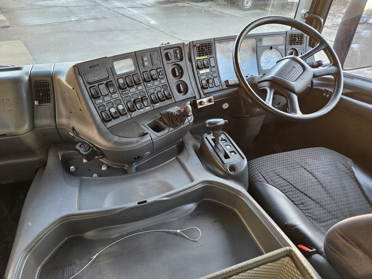 SCANIA 94D в лизинг SCANIA 94D: фото 16