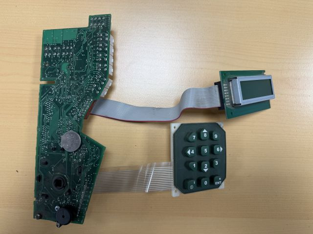 Atlet 078925 | Controlboard Tillerhead including display and keyboartd from PLP2 - Электрическая система для Погрузочно-разгрузочной техники: фото 1 Atlet 078925 | Controlboard Tillerhead including display and keyboartd from PLP2 - Электрическая система для Погрузочно-разгрузочной техники: фото 1