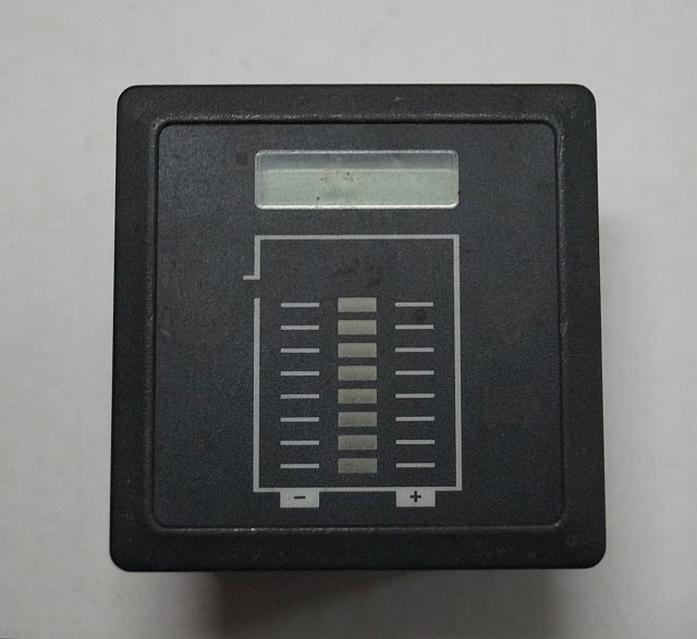 Jungheinrich 51047003 | Battery Hour indicator Can Open V 020107 sn. 948A6157 - Приборная панель для Погрузочно-разгрузочной техники: фото 1 Jungheinrich 51047003 | Battery Hour indicator Can Open V 020107 sn. 948A6157 - Приборная панель для Погрузочно-разгрузочной техники: фото 1