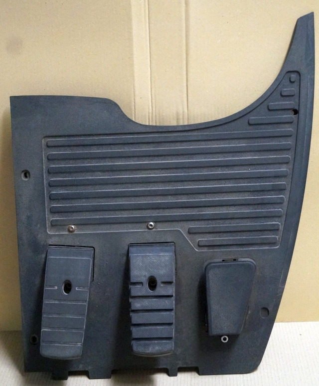 Jungheinrich 51189782 | Vloerplaat Floorplate ETV from Year 2011 Driving pedal 5 Vloerplaat Floorplate ETV from Year 2011 Driving pedal 51443197 Brake pedal 51198398 Kill switch 51188550 kabel 51178968 - Рама/ Шасси для Погрузочно-разгрузочной техники: фото 1 Jungheinrich 51189782 | Vloerplaat Floorplate ETV from Year 2011 Driving pedal 5 Vloerplaat Floorplate ETV from Year 2011 Driving pedal 51443197 Brake pedal 51198398 Kill switch 51188550 kabel 51178968 - Рама/ Шасси для Погрузочно-разгрузочной техники: фото 1