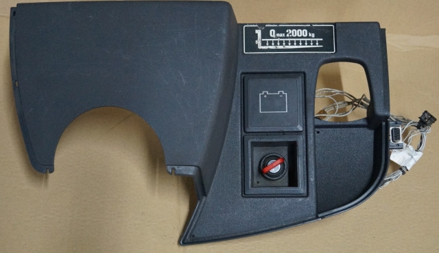 Jungheinrich 51212750 | Dashboard including ignition switch and LED battery indi Dashboard including ignition switch and LED battery indicator 51047440 wiring Harness 51256872 for ERE120 - Приборная панель для Погрузочно-разгрузочной техники: фото 1