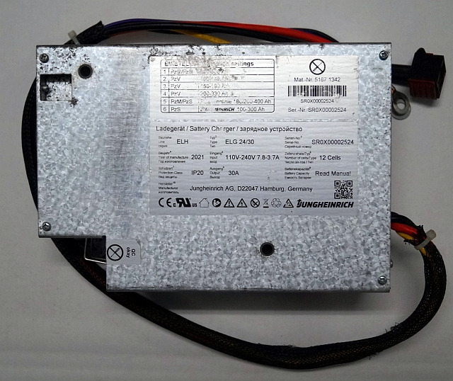Jungheinrich 51871342 | build in charger 24V/30A 100-300Ah sn. SR0X0002524 - Электрическая система для Погрузочно-разгрузочной техники: фото 1 Jungheinrich 51871342 | build in charger 24V/30A 100-300Ah sn. SR0X0002524 - Электрическая система для Погрузочно-разгрузочной техники: фото 1