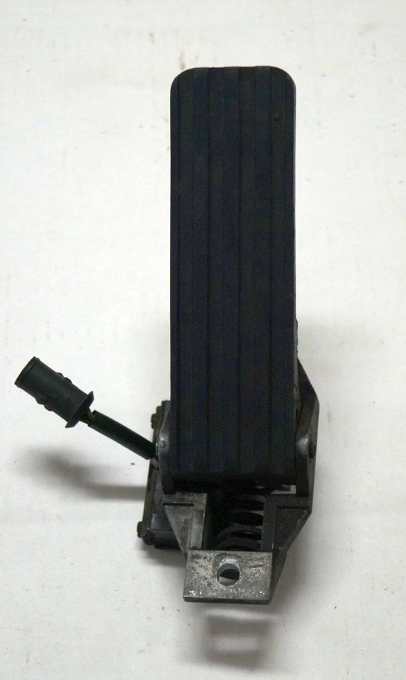 Still 309428 | Rij pedaal Drive pedal sn. 7781 Rij pedaal Drive pedal sn. 7781 - Электрическая система для Погрузочно-разгрузочной техники: фото 1 Still 309428 | Rij pedaal Drive pedal sn. 7781 Rij pedaal Drive pedal sn. 7781 - Электрическая система для Погрузочно-разгрузочной техники: фото 1