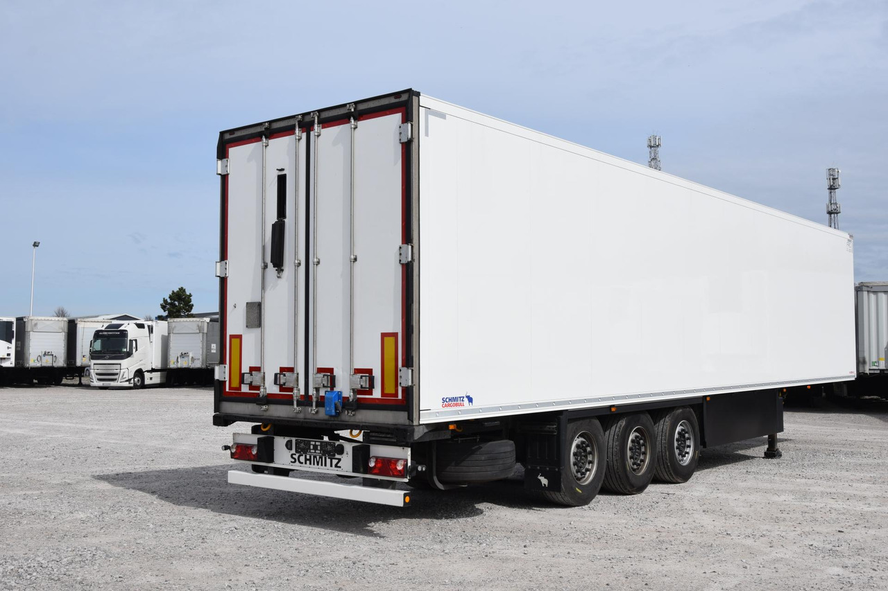 Schmitz Cargobull SKO FP 45 ThermoKing SLXi 300 - Полуприцеп-рефрижератор: фото 4 Schmitz Cargobull SKO FP 45 ThermoKing SLXi 300 - Полуприцеп-рефрижератор: фото 4