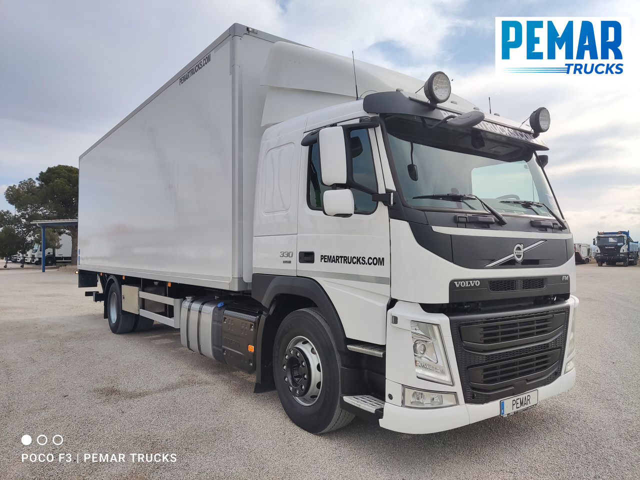 VOLVO FM 330 4X2 FRIGORIFICO EURO 6 - Рефрижератор: фото 3 VOLVO FM 330 4X2 FRIGORIFICO EURO 6 - Рефрижератор: фото 3