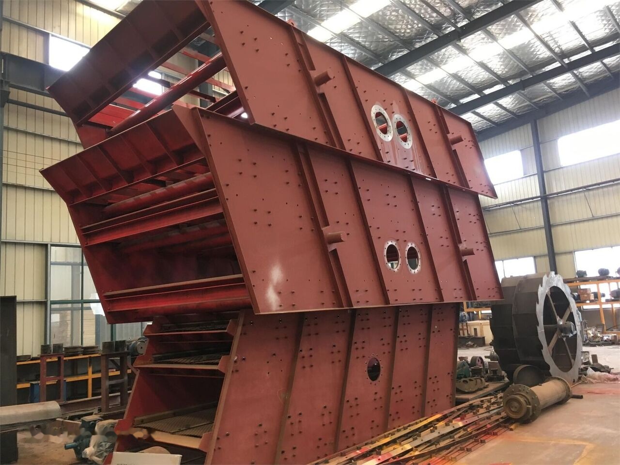 Kinglink 3YK2160 Copper Ore Vibrating Sizing Machine - Грохот: фото 1 Kinglink 3YK2160 Copper Ore Vibrating Sizing Machine - Грохот: фото 1