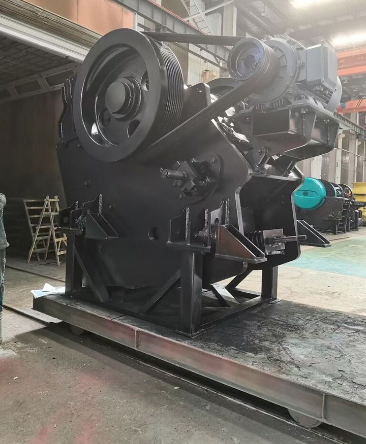 Kinglink European type Stone Jaw Crusher | Zinc - Щековая дробилка: фото 1 Kinglink European type Stone Jaw Crusher | Zinc - Щековая дробилка: фото 1