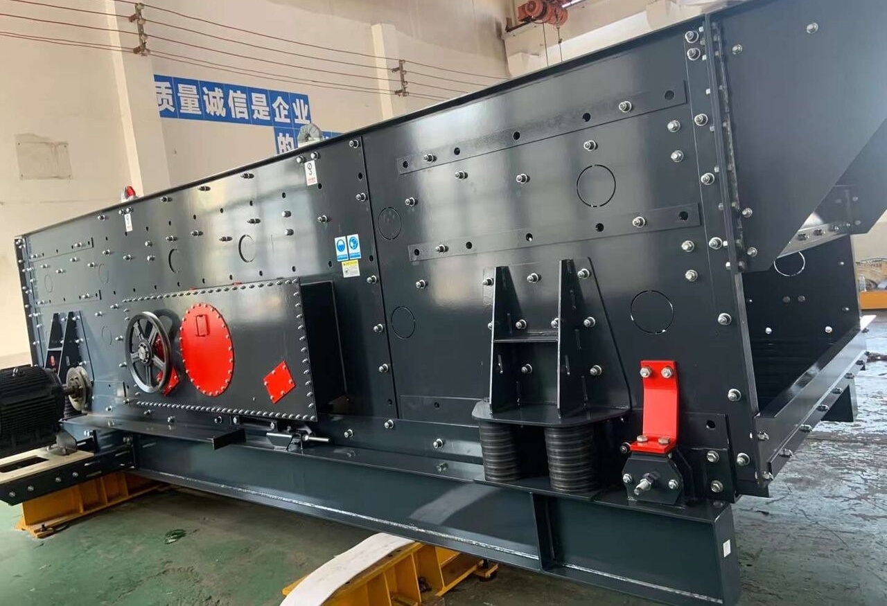 Kinglink Heavy duty Trio Type TTH Horizontal Vibrating Screen - Грохот: фото 1 Kinglink Heavy duty Trio Type TTH Horizontal Vibrating Screen - Грохот: фото 1