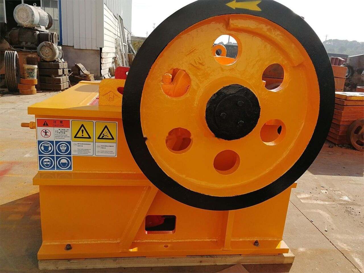 Kinglink Jaw Crusher PEX1039 for Pebble Hard Stone - Щековая дробилка: фото 1 Kinglink Jaw Crusher PEX1039 for Pebble Hard Stone - Щековая дробилка: фото 1