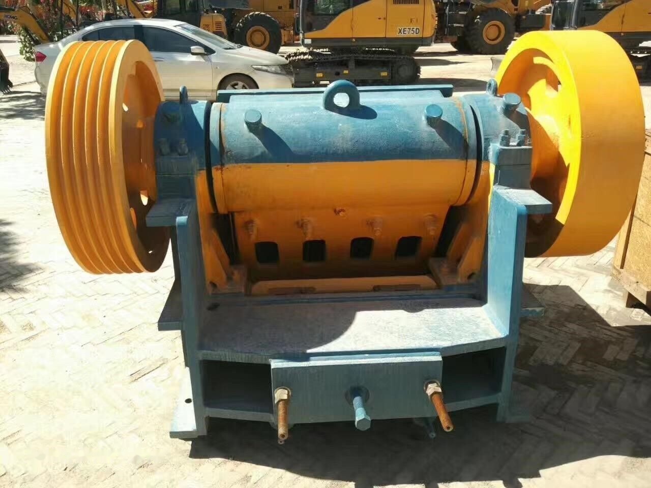 Kinglink New Jaw Crusher PEX1039 - Щековая дробилка: фото 1 Kinglink New Jaw Crusher PEX1039 - Щековая дробилка: фото 1