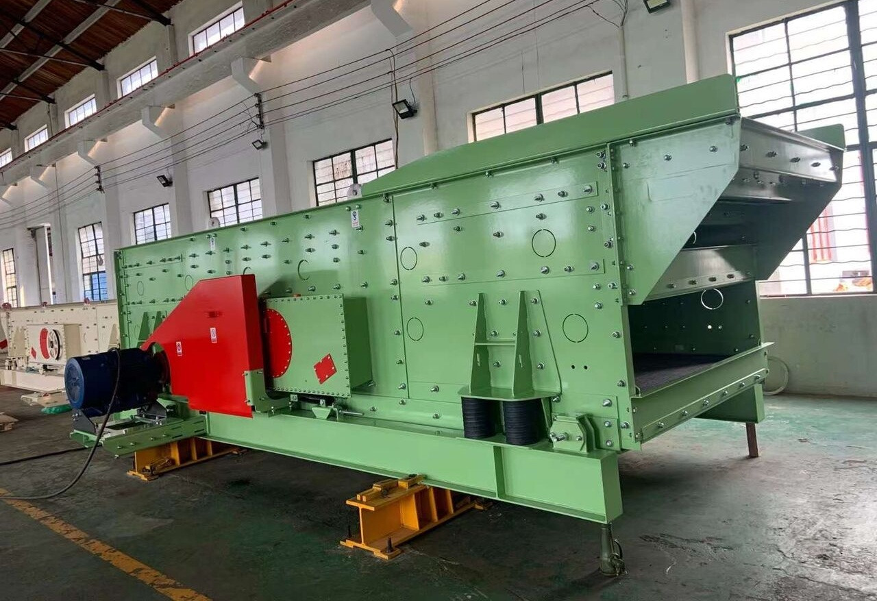 Kinglink TTH Horizontal Heavy duty Vibrating Screen - Грохот: фото 1 Kinglink TTH Horizontal Heavy duty Vibrating Screen - Грохот: фото 1