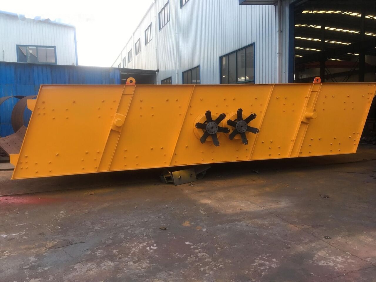 Kinglink Twin Shaft Vibrating Screen 2YK3070 | Soda Ash - Грохот: фото 1 Kinglink Twin Shaft Vibrating Screen 2YK3070 | Soda Ash - Грохот: фото 1