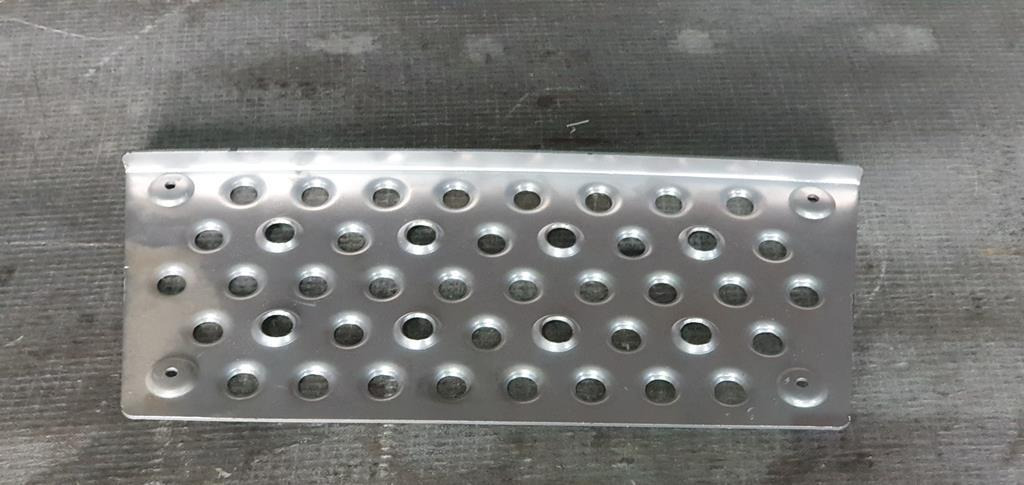 ALUMINUM STEP FOR ATEGO - Боковая подножка для Грузовиков: фото 1 ALUMINUM STEP FOR ATEGO - Боковая подножка для Грузовиков: фото 1
