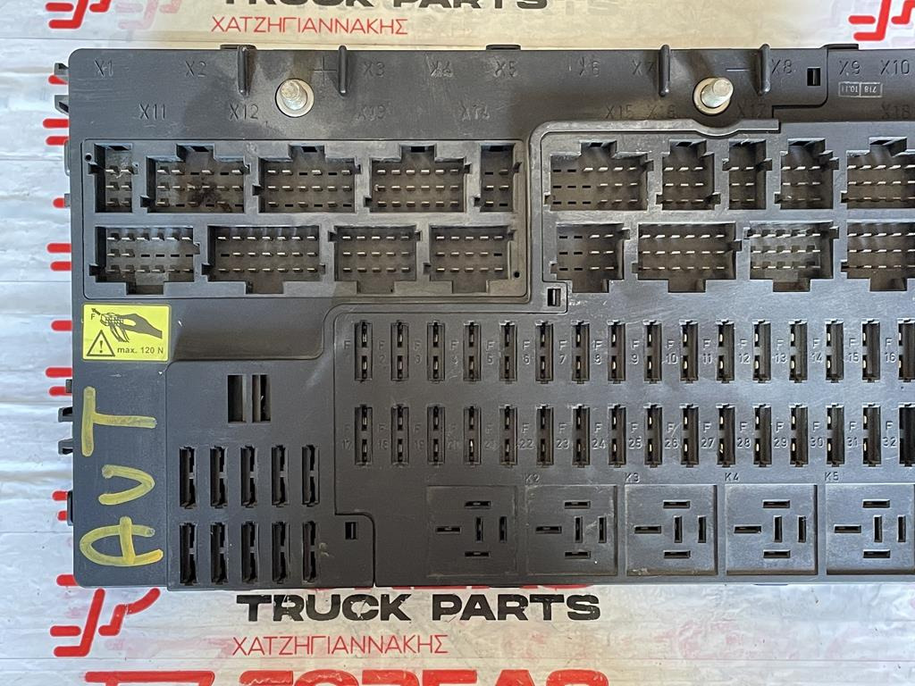 MERCEDES-BENZ ACTROS GRUNDMODUL - A 000 446 7558 - Предохранитель для Грузовиков: фото 1