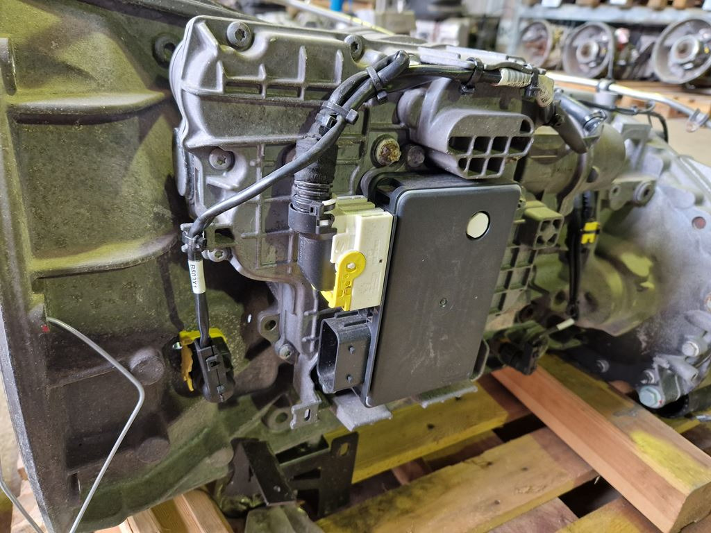 WABCO FOR MERCEDES GS GEARBOX - 4213534040 - Блок управления для Грузовиков: фото 1 WABCO FOR MERCEDES GS GEARBOX - 4213534040 - Блок управления для Грузовиков: фото 1