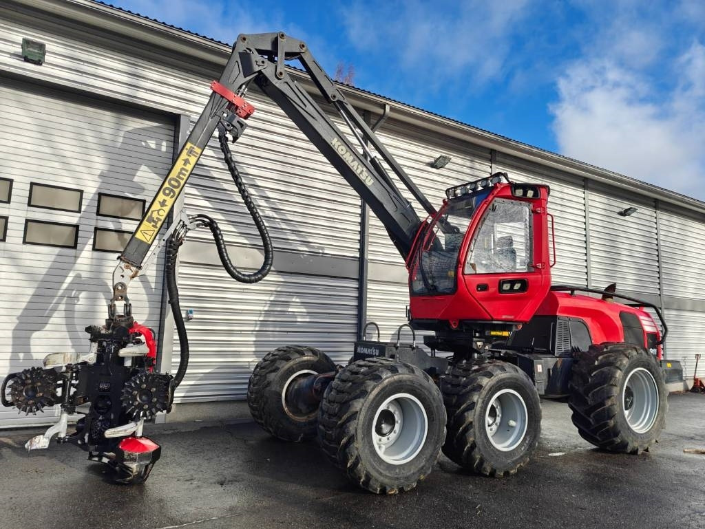 Komatsu 911  - Харвестер: фото 1