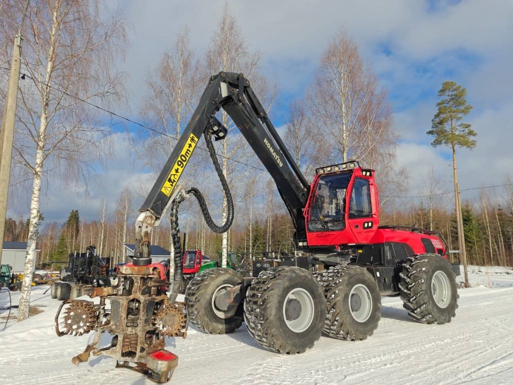 Komatsu 951  - Харвестер: фото 1