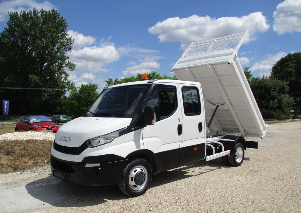 Iveco Daily 35C13 Brygadówka wywrotka 35-130 kiper doka Dubel - Малотоннажный самосвал: фото 1 Iveco Daily 35C13 Brygadówka wywrotka 35-130 kiper doka Dubel - Малотоннажный самосвал: фото 1