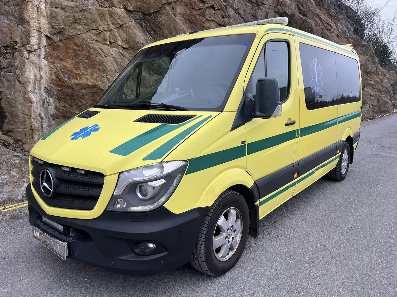 Mercedes-Benz Sprinter 316 - 2 stretcher ambulance - RESERVERAD!! - Машина скорой помощи: фото 1 Mercedes-Benz Sprinter 316 - 2 stretcher ambulance - RESERVERAD!! - Машина скорой помощи: фото 1