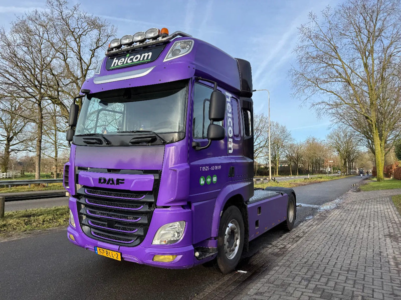DAF CF 480 Hydr. Side skirst. Vlonderplaat - Тягач: фото 1 DAF CF 480 Hydr. Side skirst. Vlonderplaat - Тягач: фото 1