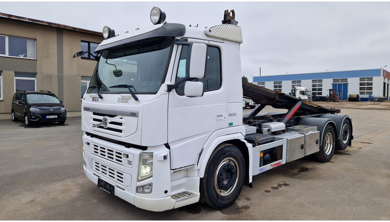 Volvo FM500 6X2*4 - Крюковой мультилифт: фото 1 Volvo FM500 6X2*4 - Крюковой мультилифт: фото 1