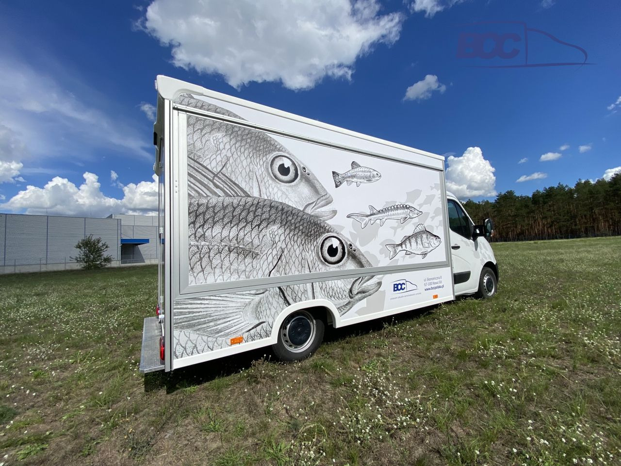 BCC POLSKA - FOOD TRUCK - MOBILNY SKLEP RYBNY, PEUGEOT BOXER - Торговый грузовик: фото 1