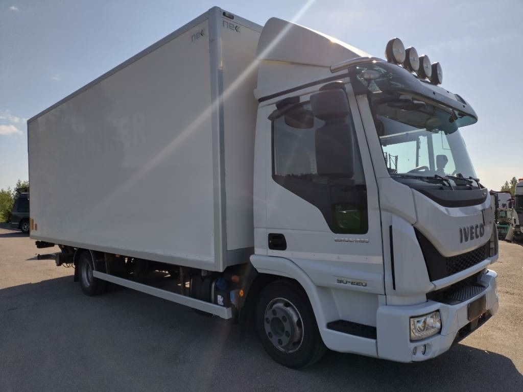 Iveco Eurocargo 90-220 Nek kokovivuauk.kori+pl Euro6 - Грузовик с закрытым кузовом: фото 2 Iveco Eurocargo 90-220 Nek kokovivuauk.kori+pl Euro6 - Грузовик с закрытым кузовом: фото 2