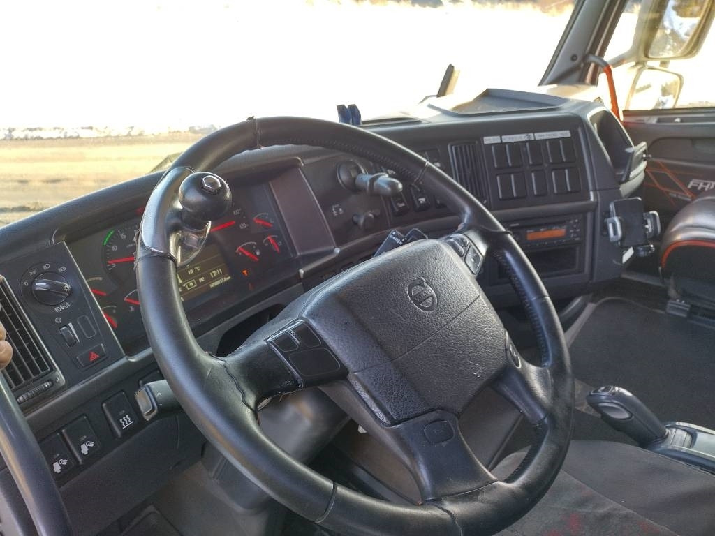 Volvo FH750 puuvarustus, napaperät,trippeli  в лизинг Volvo FH750 puuvarustus, napaperät,trippeli: фото 7