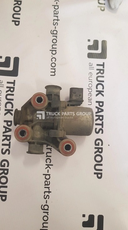 IVECO IVECO STRALIS EURO6 valve unit, climate coolant control valve, water control 4460913080, E5801324524, 5801324524, MA57131472 - Блок управления для Грузовиков: фото 1 IVECO IVECO STRALIS EURO6 valve unit, climate coolant control valve, water control 4460913080, E5801324524, 5801324524, MA57131472 - Блок управления для Грузовиков: фото 1