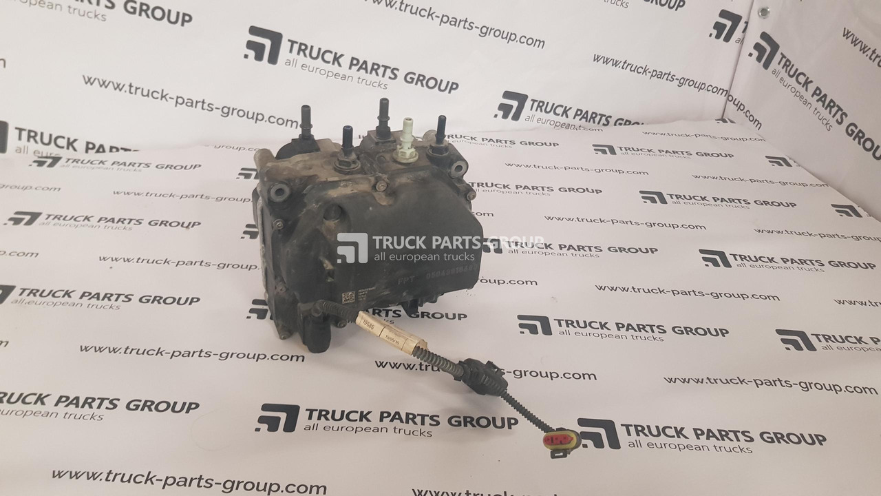 IVECO IVECO STRALIS EURO6 emission ad blue unit, dosser, pump by BOSCH 0444042031, 05043818680, 0444042145, 0444042208, 098644D232, 098644D233, 0444042208, 504381868, 5802513619, 84481762, 504381868 - Запчасти для Грузовиков: фото 1