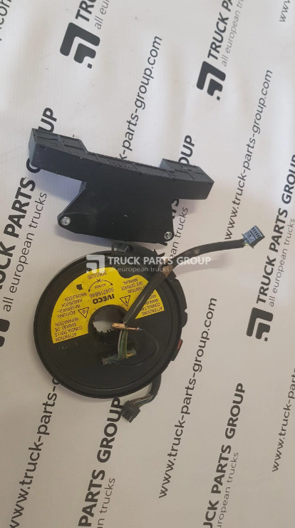IVECO IVECO STRALIS EURO6 steering wheel switch control, understeering electric units 504216846, 504216846, 41221141, 5802176765, 41221220. - Запчасти для Грузовиков: фото 1