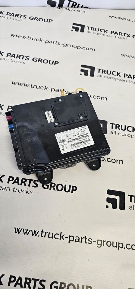 Iveco IVECO STRALIS EURO6 comfort module BSI, BSM, ECU control unit 5801906925, 5801577595, 5801699841, 10R040933 - Запчасти: фото 1