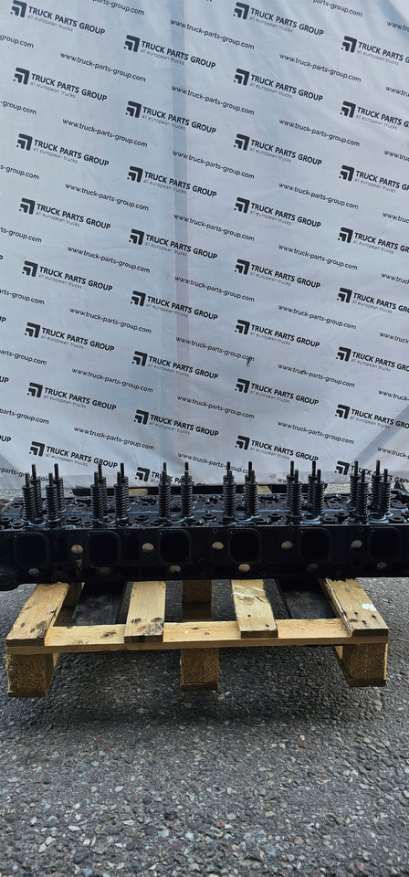 Mercedes-Benz Mercedes Benz Actros MP4 EURO 5, EURO 6, OM471LA, OM470LA, cylinder head, cylinder head with valves, 4710104420, 4710105220, 4710105420, 4710105920, 4710103420, 4710104220, 4710103420, 4710104420, 471 - Запчасти: фото 1 Mercedes-Benz Mercedes Benz Actros MP4 EURO 5, EURO 6, OM471LA, OM470LA, cylinder head, cylinder head with valves, 4710104420, 4710105220, 4710105420, 4710105920, 4710103420, 4710104220, 4710103420, 4710104420, 471 - Запчасти: фото 1