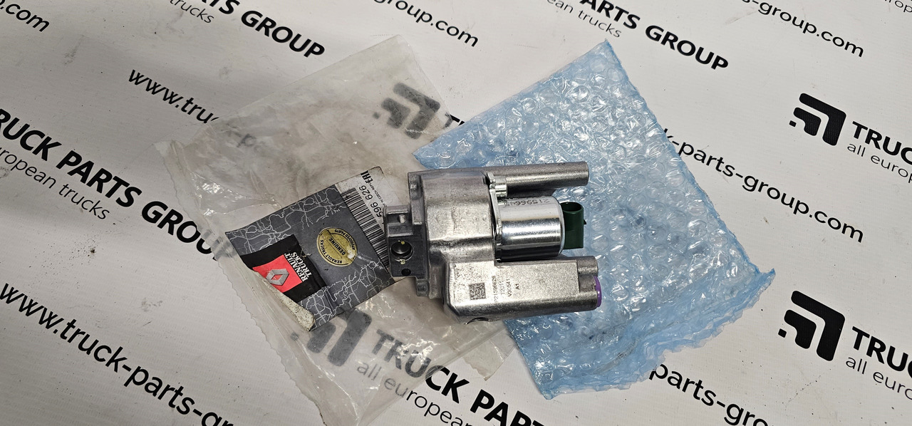 RENAULT RENAULT T RANGE GAMA EURO6 Solenoid engine brake control Valve VEB Oil Supply P21596626, T2011, V30541, A1, 21596645, 20574700, 21452473, 21596642, 20574690, 20713422, 20715668, 7421596642, 21616761 - Запчасти для Грузовиков: фото 1