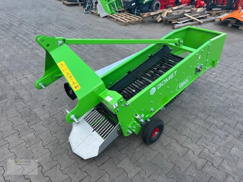 Vemac Siebkettenroder Bomet UPUS Z656 1reihig Gummi Kartoffelroder NEU - Картофелеуборочный комбайн: фото 1 Vemac Siebkettenroder Bomet UPUS Z656 1reihig Gummi Kartoffelroder NEU - Картофелеуборочный комбайн: фото 1